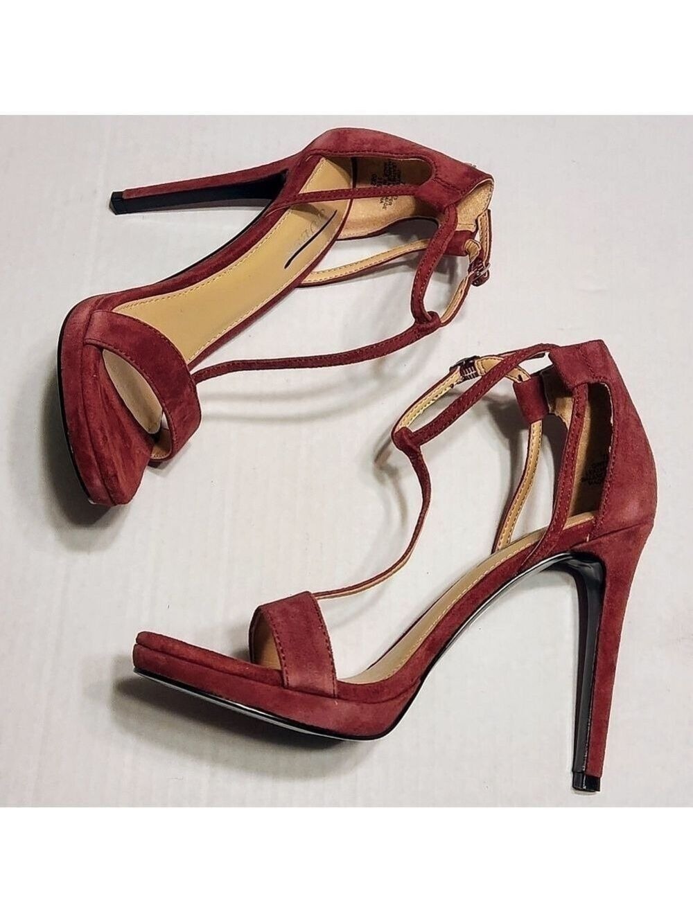 Guess Red Suede Ankle Strap Stiletto Heels Size 7 - Picture 3 of 10